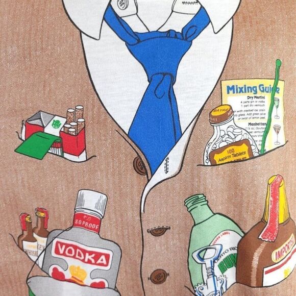 Bartender T Shirt Vintage 80s All Over Print Party Liquor Made In USA Mens - Picture 2 of 8